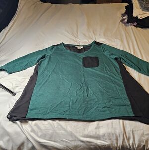 Massey's Green/ Black Blouse Size 1X